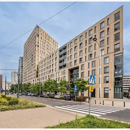 Luxury Princessa Apartment & Garage & Cable Tv Channels Varsovia Exterior foto