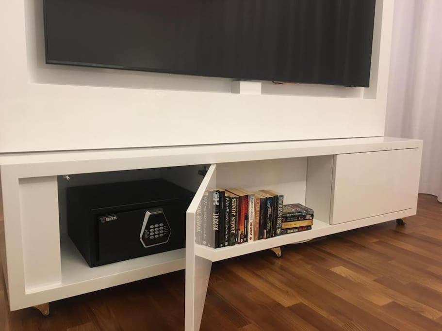 Luxury Princessa & Garage & Cable Tv Channels